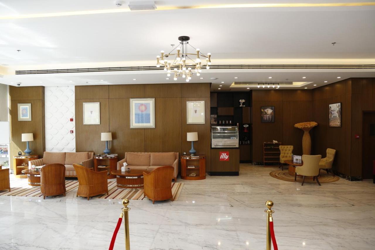 The Palace Hotel - فندق القصر Muskat Bagian luar foto