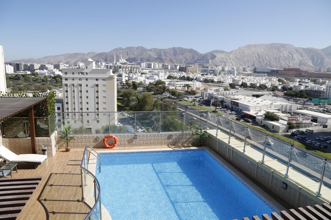 The Palace Hotel - فندق القصر Muskat Bagian luar foto
